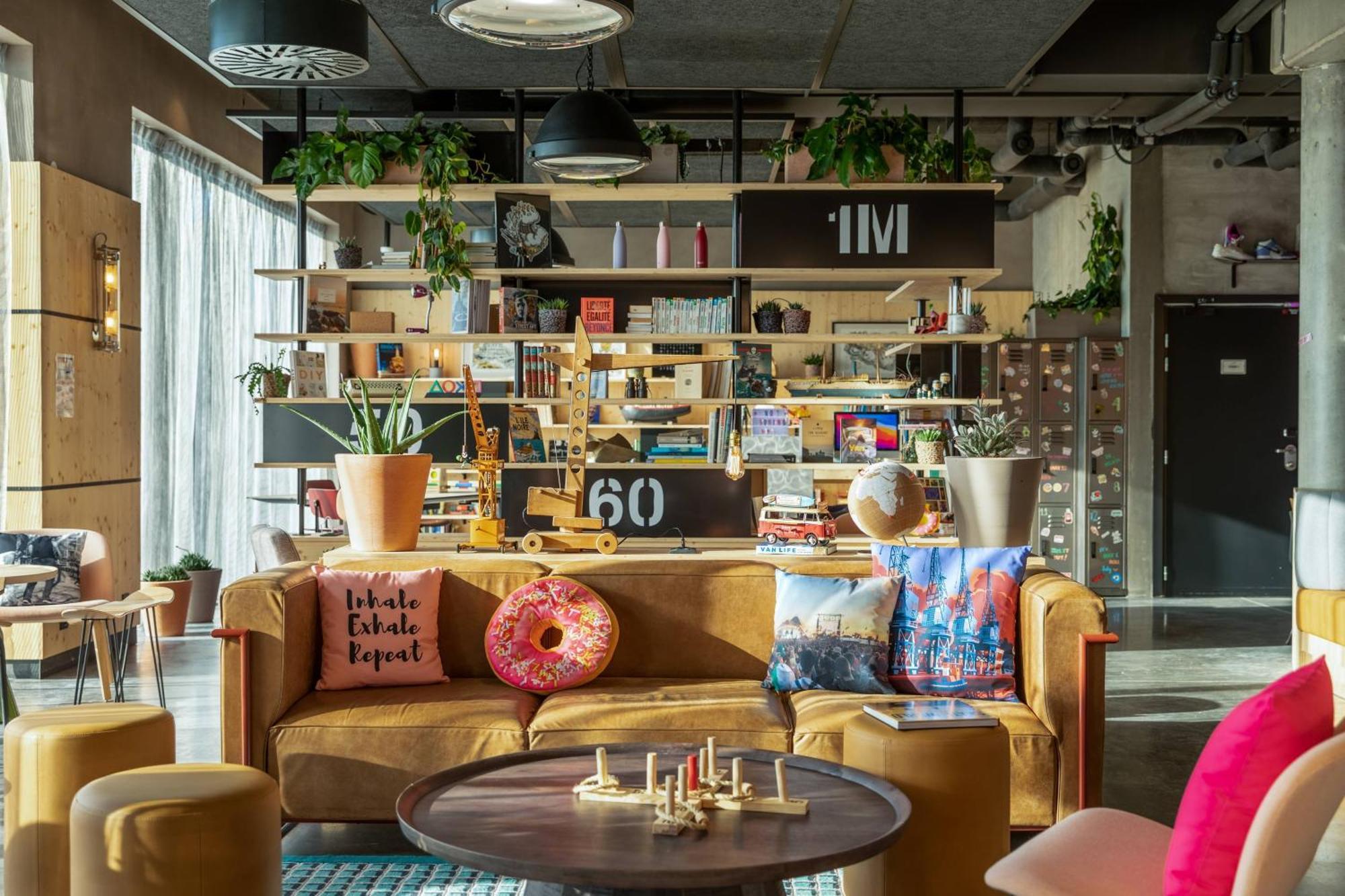 Moxy Bordeaux Hotel Bagian luar foto