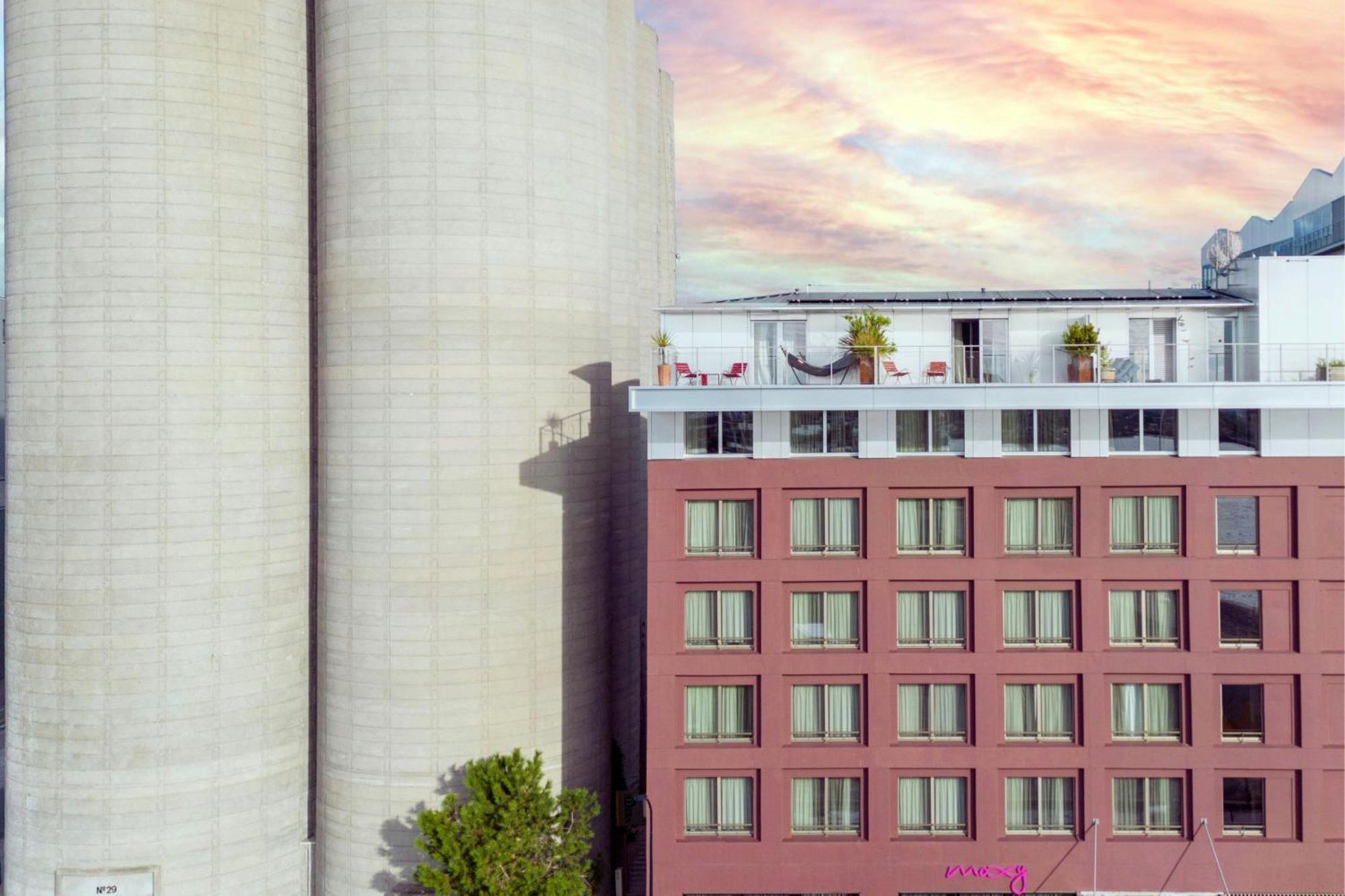 Moxy Bordeaux Hotel Bagian luar foto