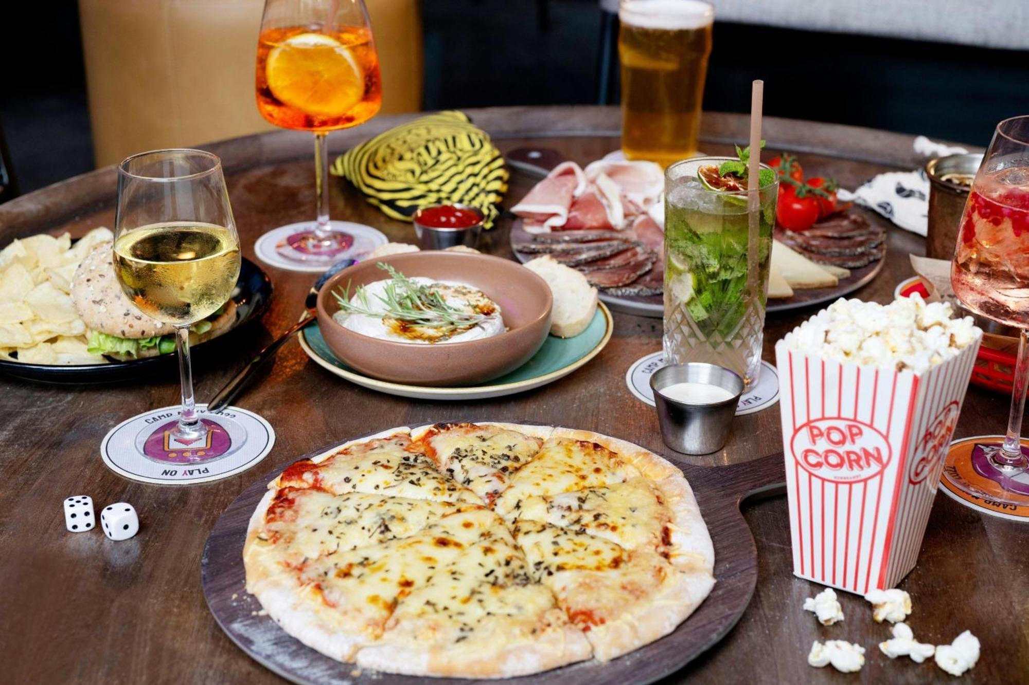 Moxy Bordeaux Hotel Bagian luar foto