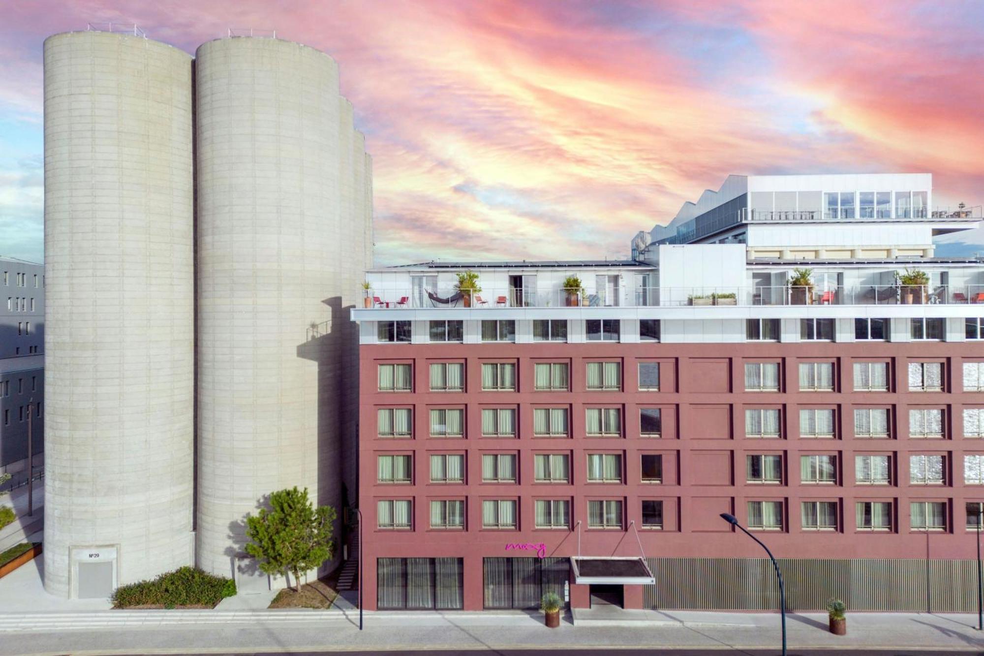 Moxy Bordeaux Hotel Bagian luar foto