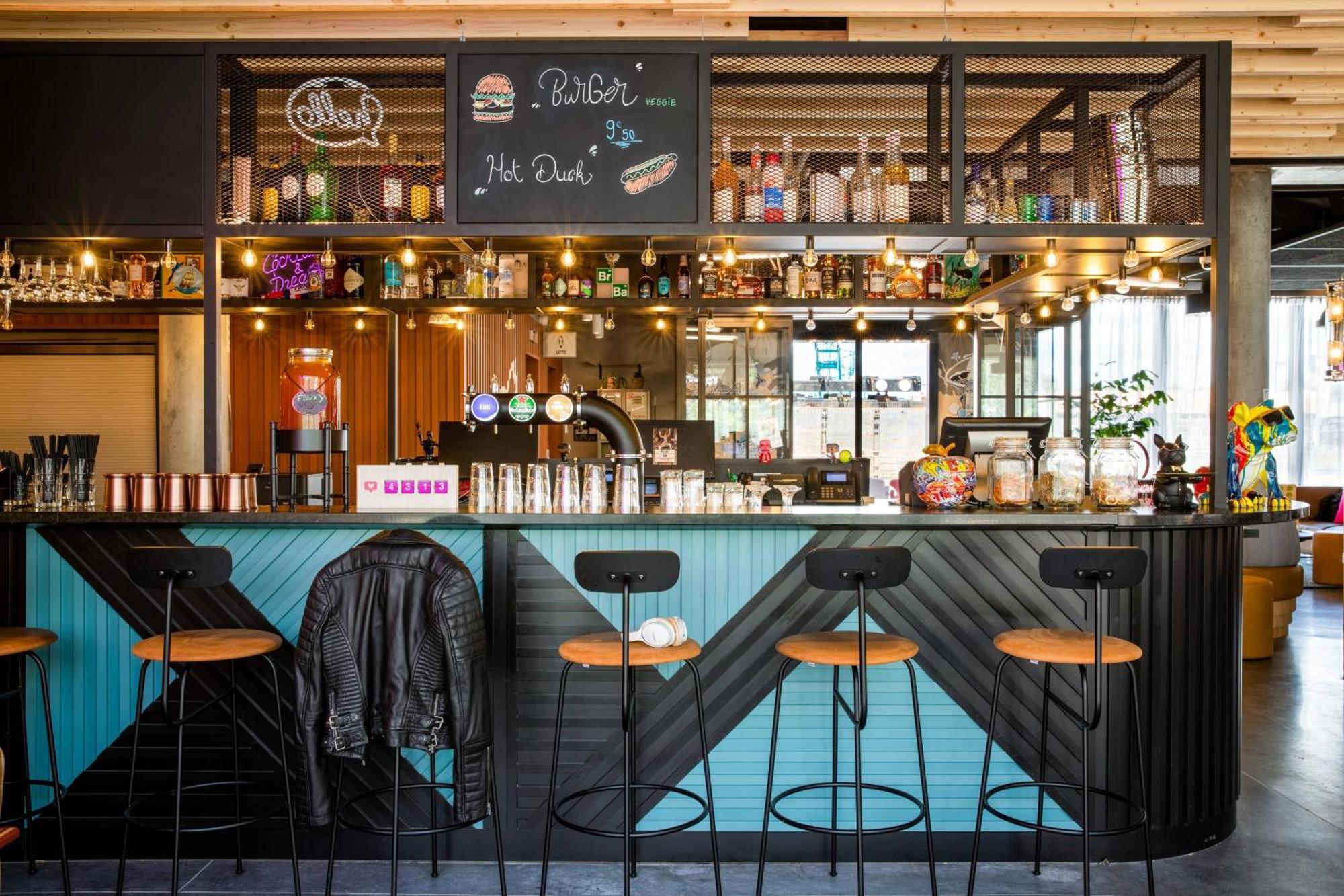 Moxy Bordeaux Hotel Bagian luar foto