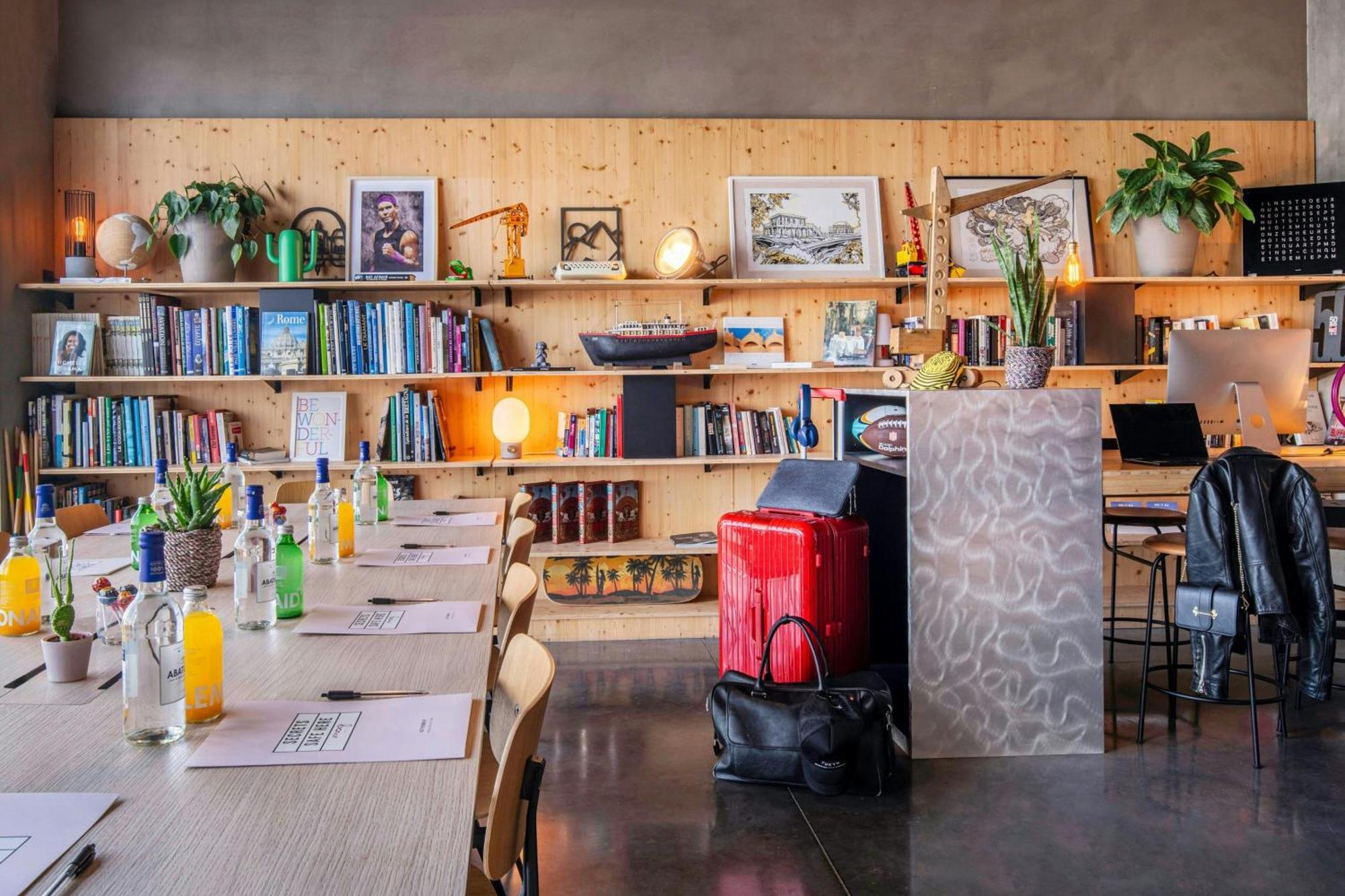 Moxy Bordeaux Hotel Bagian luar foto