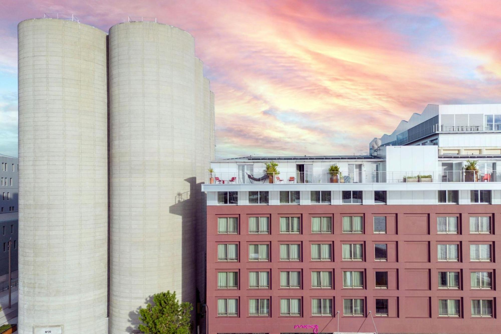 Moxy Bordeaux Hotel Bagian luar foto